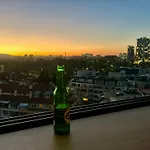 Blue Iris, 2Br, Workspace, Jacuzzi And Stunning Views