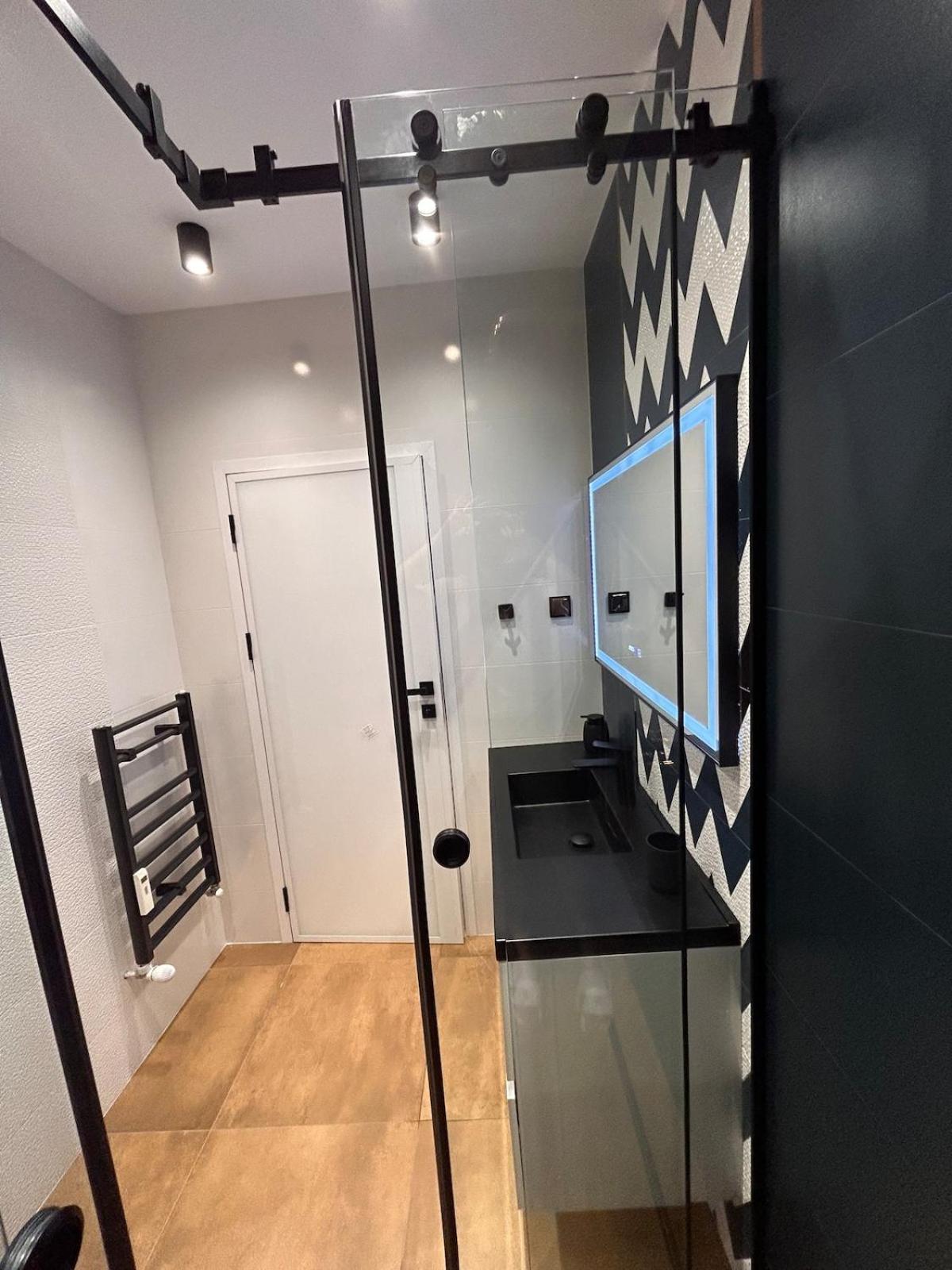 Apartment Blue Iris, 2br, Workspace, Jacuzzi And Stunning Views Sofia
