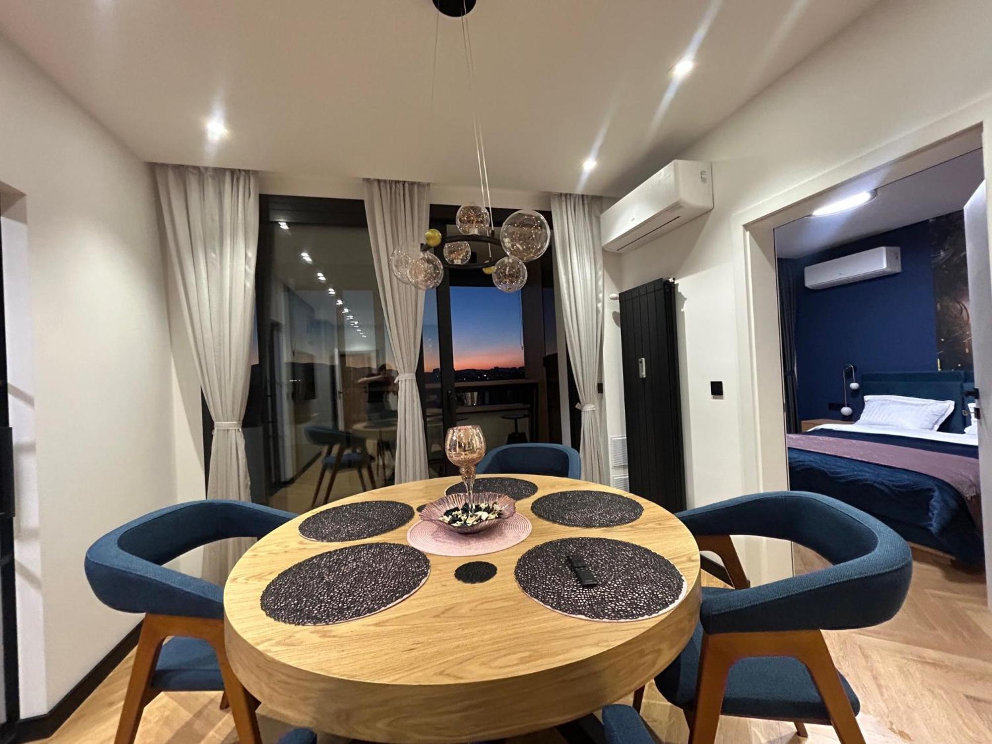 Blue Iris, 2br, Workspace, Jacuzzi And Stunning Views * Sofia