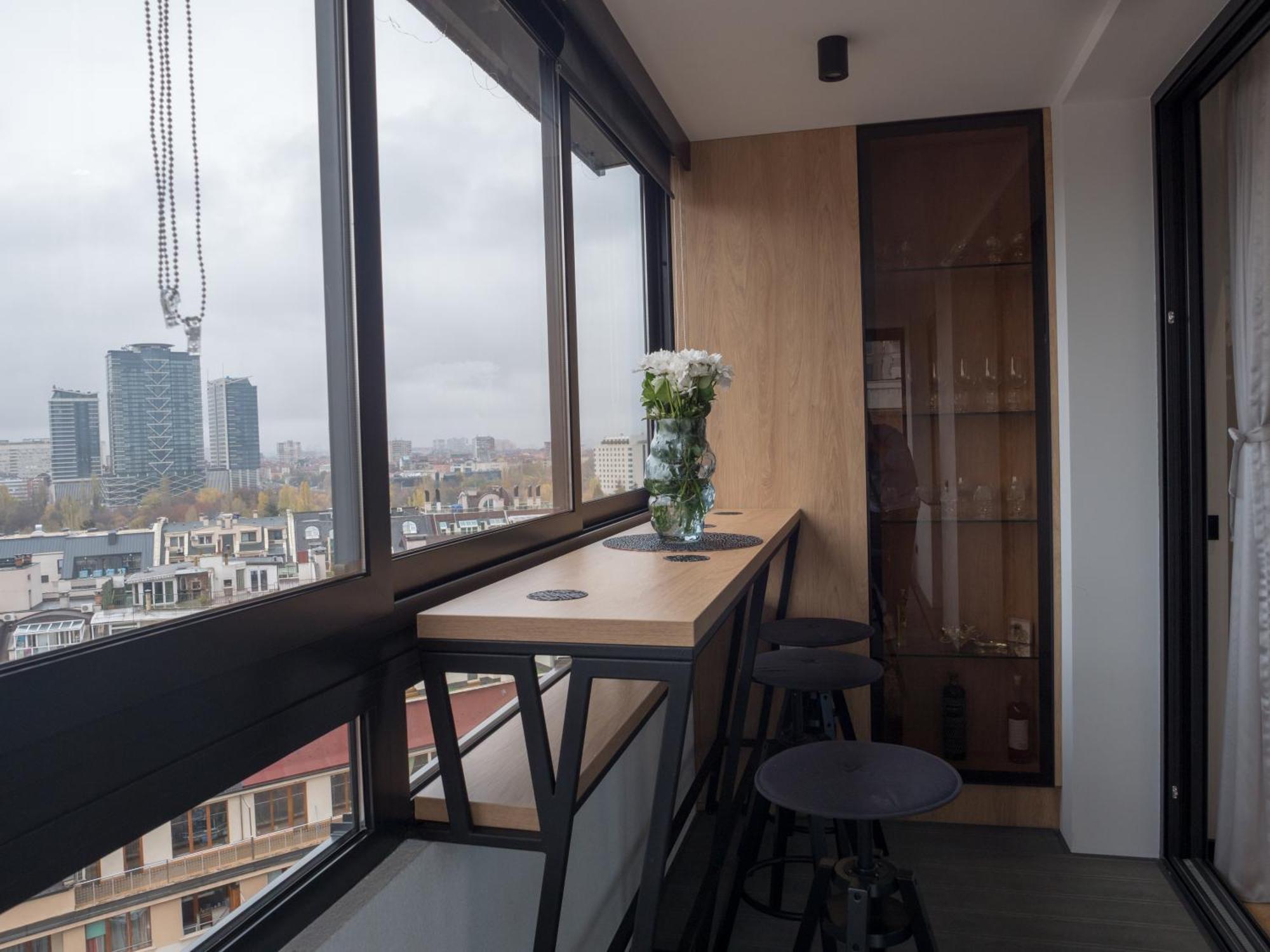 Blue Iris, 2br, Workspace, Jacuzzi And Stunning Views Apartment Sofia