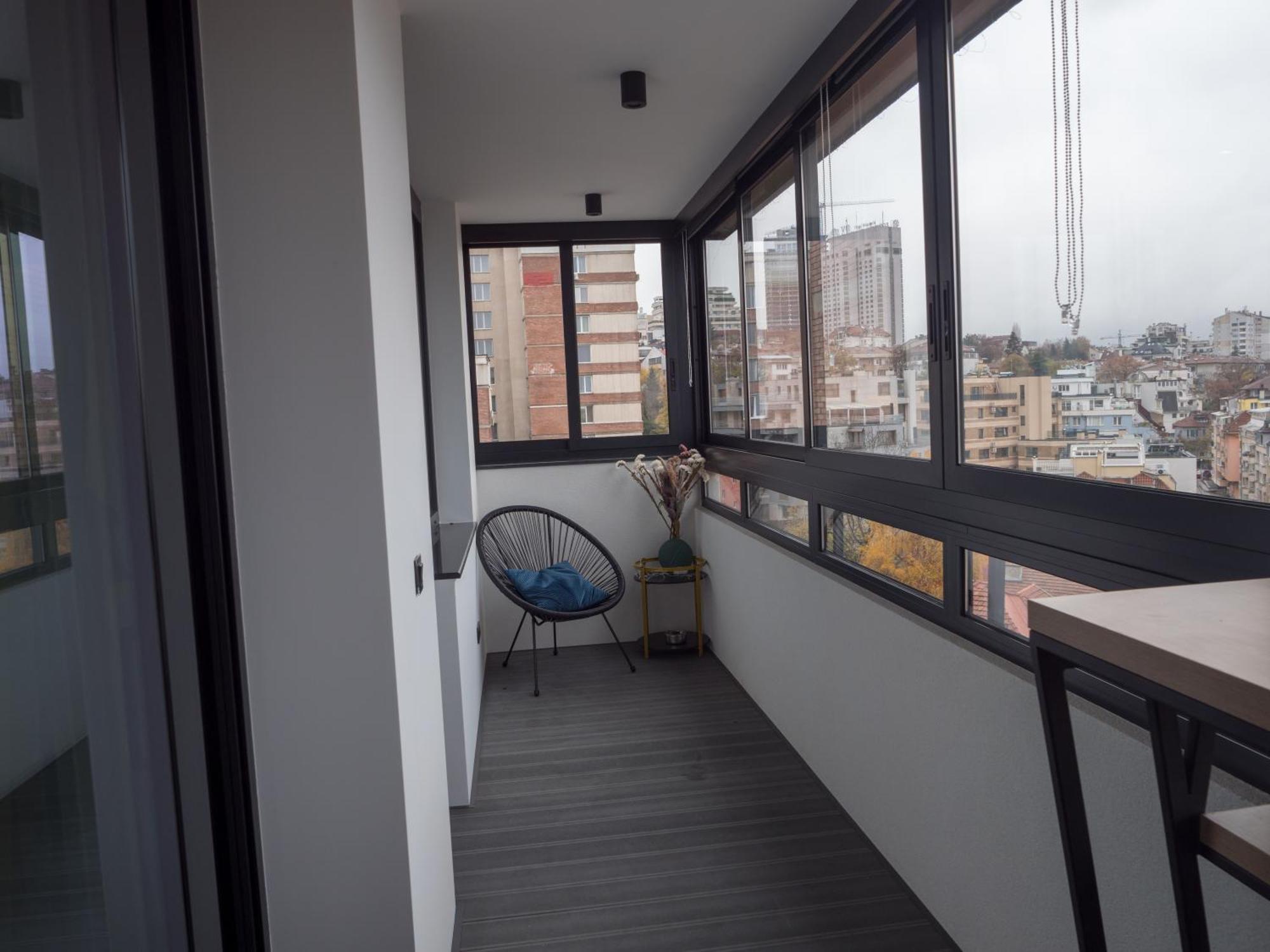 Blue Iris, 2br, Workspace, Jacuzzi And Stunning Views Apartment